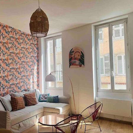 Pleasant 3-Bedroom Flat In The Center Of Marseille Luaran gambar