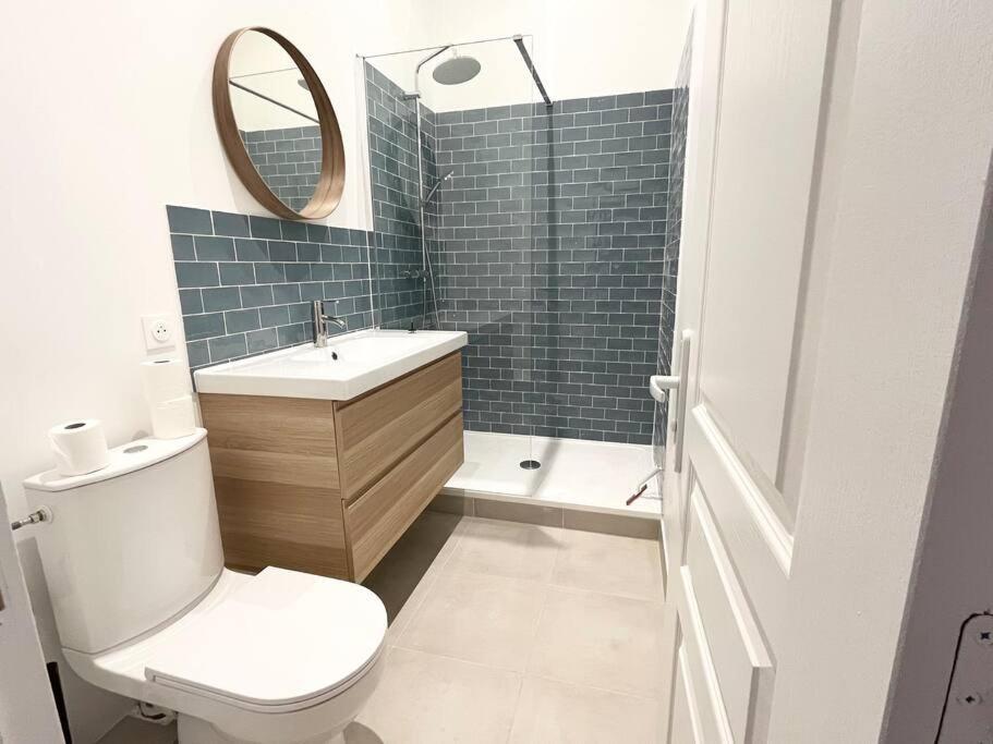 Pleasant 3-Bedroom Flat In The Center Of Marseille Luaran gambar